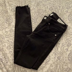 Rag & Bone like new black frayed hem jeans. Size 25